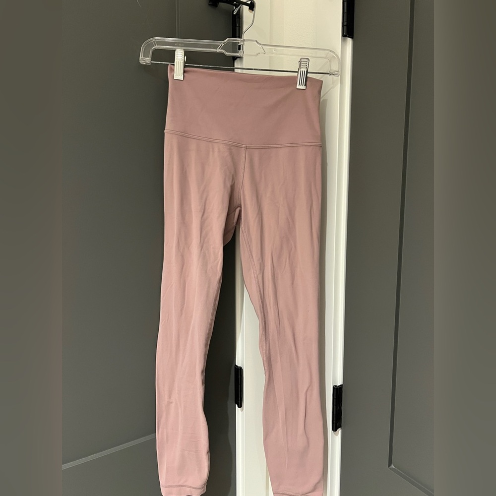 Lululemon Leggings Light Pink Fairly Worn, Size 4, 25” inseam.